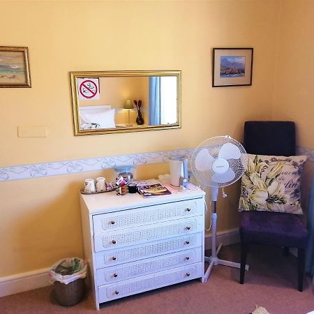 몬터규 Squirrels Corner B&B 외부 사진